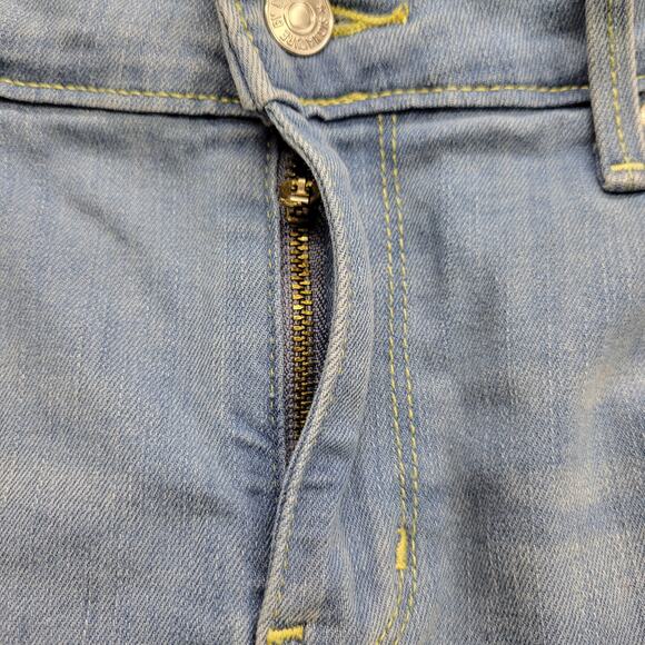 Levi Strauss Signature Bermuda Shorts Women’s 14 W32 Blue Denim Jorts - Picture 10 of 10